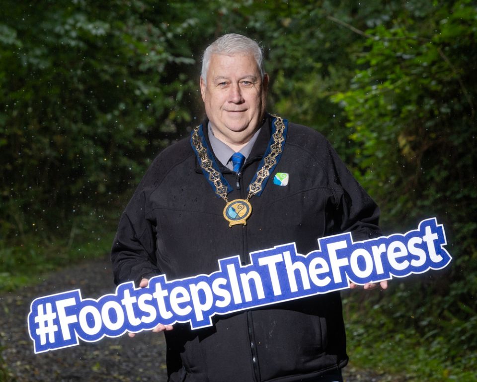 Chairperson Cllr Glyn Hanna launches Footsteps in the Forest