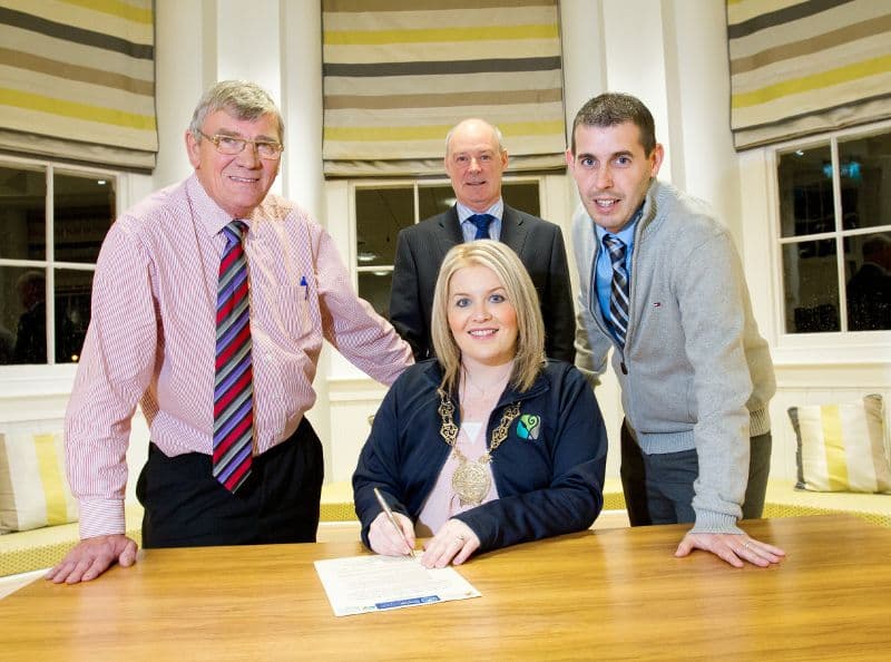 Signing of Sister Cities Agreement By Chairperson Councillor Naomi Bailie between Newry, Mourne and Down District Council, Southern Pines, Pinehurst and Aberdeen