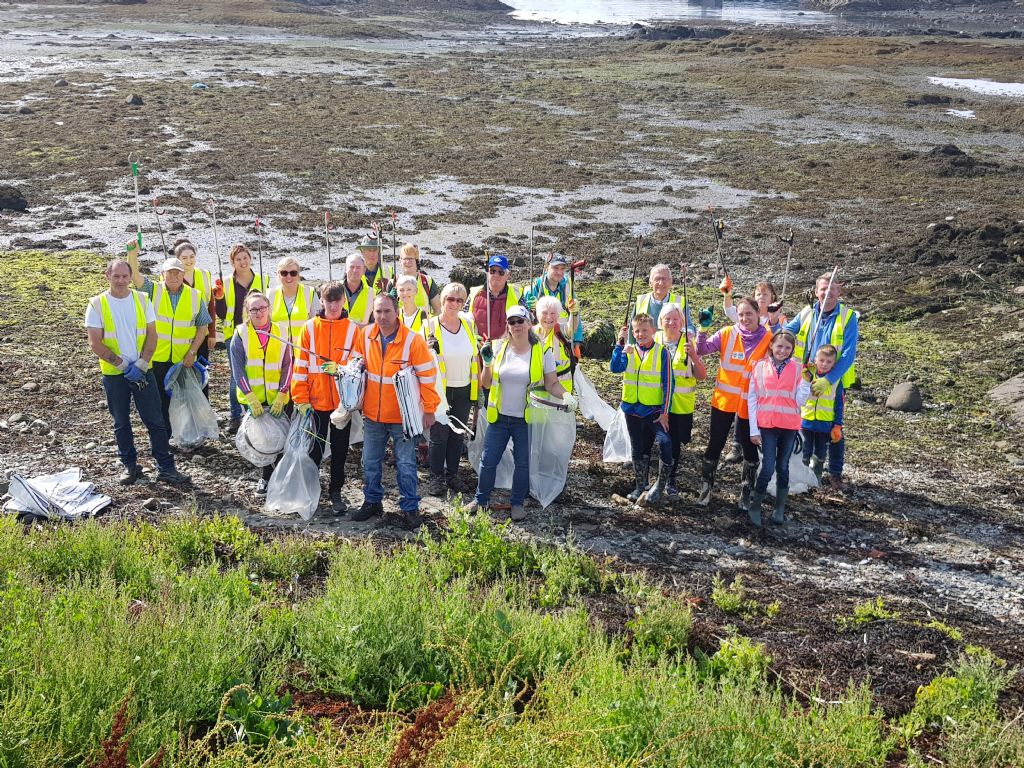 Teamwork in Ardglass Keeping the Shores Litter Free