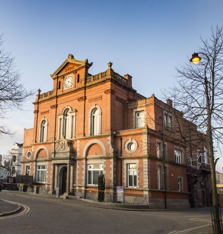 Newry Town Hall Launches New Spring Shows