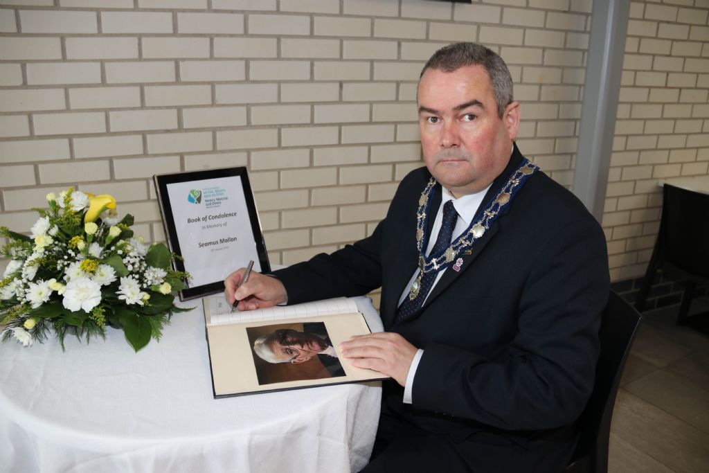  Newry, Mourne and Down District Council Opens Books of Condolence For Mr Seamus Mallon.