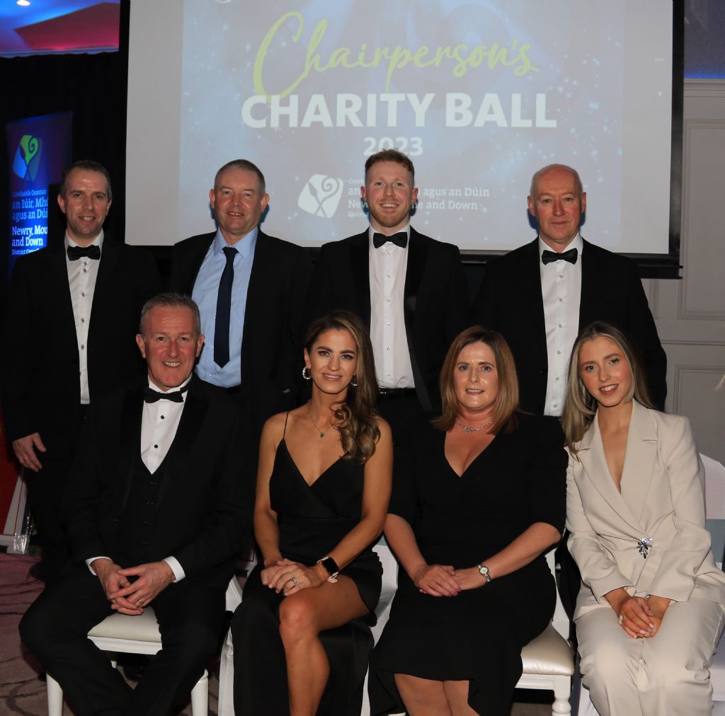 photo 14 chairpersons charity ball 2023(1)