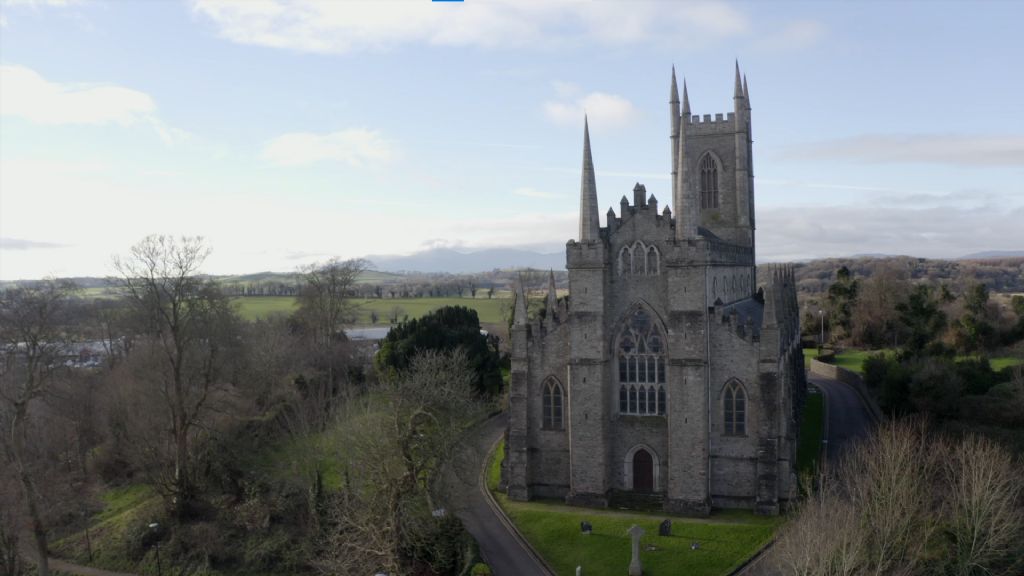 ‘Ar Leac an Dorais Agat’: Taispeáintí Físeán ag Iarsmalann an Iúir agus Mhúrn, agus Iarsmalann Chontae an Dúin