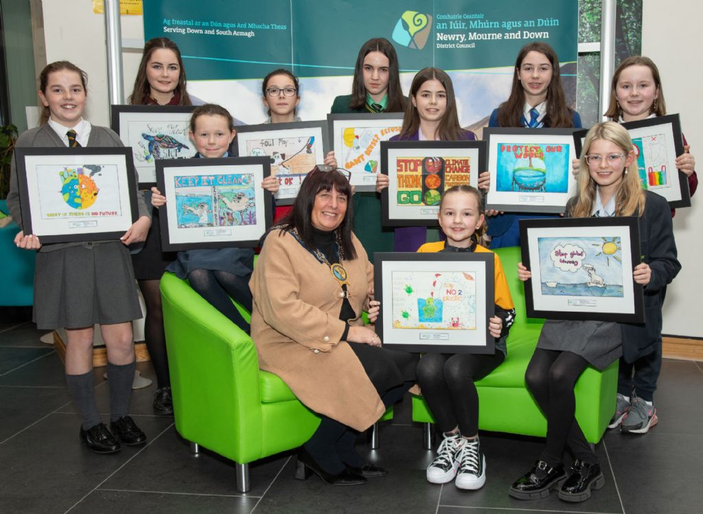 Chairperson Hosts Winning Pupils in Environmental Poster Competition