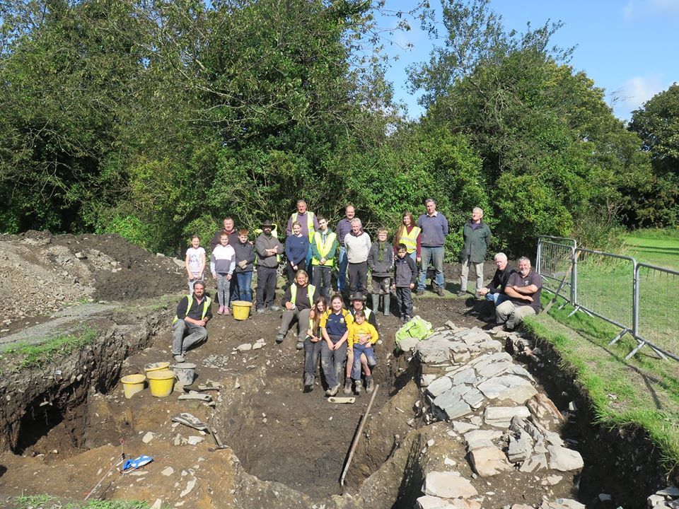 the team of archaeologists and volunteers who spent 5 weeks on site last year