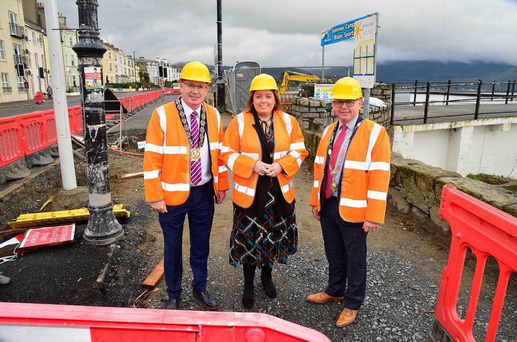 Hargey views progress on the £2.6m regeneration of Warrenpoint Promenade